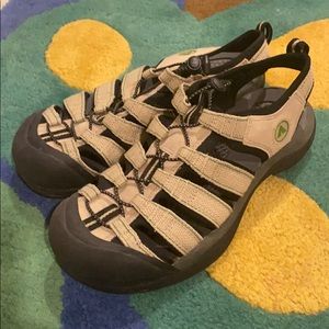Airwalk Sandals WM size 9